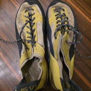 La Sportiva Men's Yellow Climbing Shoes